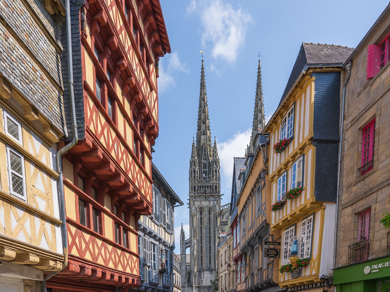 Découverte de Quimper et Navigation dans l'Archipel des Glénan